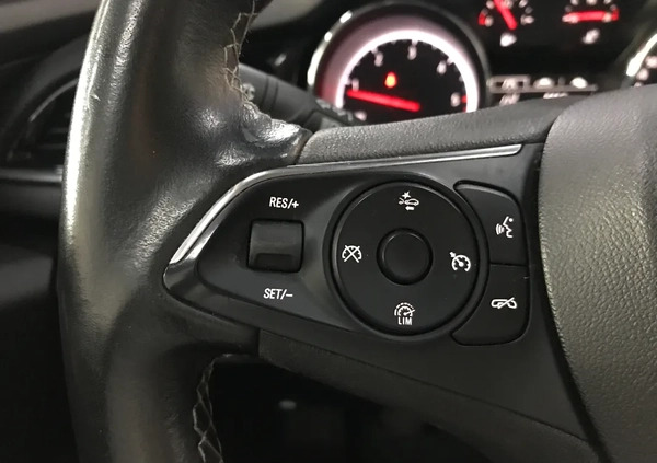 Opel Insignia cena 69900 przebieg: 134000, rok produkcji 2019 z Kostrzyn małe 211